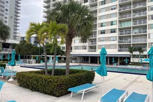 300 Bayview Dr, Sunny Isles Beach, FL 33160 - Photo 12