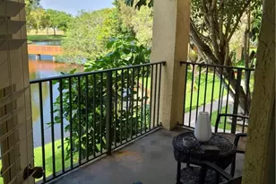 9999 Summerbreeze Dr, Sunrise, FL 33322 - Photo 20