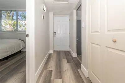 119 Royal Park Drive #4H, Fort Lauderdale, FL 33309 - Photo 16