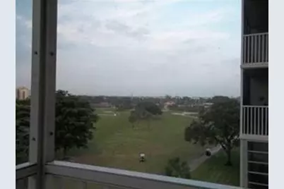 2661 S Course Drive #703, Pompano Beach, FL 33069 - Photo 8