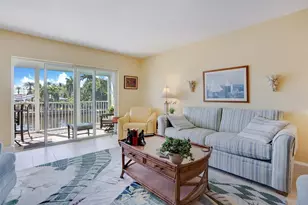 1332 Bayview Dr, Fort Lauderdale, FL 33304 - Photo 4