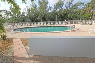 2860 NE 14th St, Pompano Beach, FL 33062 - Photo 16