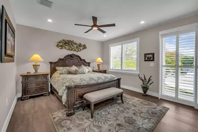 807 SW 7th Avenue, Fort Lauderdale, FL 33315 - Photo 18