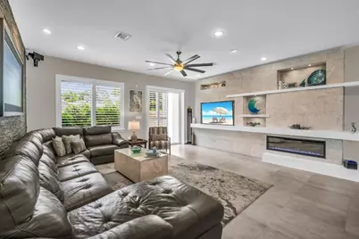 807 SW 7th Avenue, Fort Lauderdale, FL 33315 - Photo 14