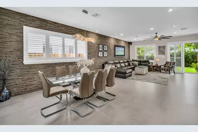 807 SW 7th Avenue, Fort Lauderdale, FL 33315 - Photo 6