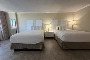 19201 Collins Ave, Sunny Isles Beach, FL 33160 - Photo 4