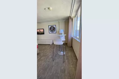 19201 Collins Avenue, Sunny Isles Beach, FL 33160 - Photo 12