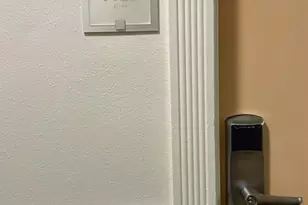 19201 Collins Ave, North Miami Beach, FL 33160 - Photo 20