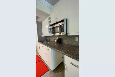 19201 Collins Avenue, Sunny Isles Beach, FL 33160 - Photo 10