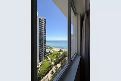 19201 Collins Avenue, Sunny Isles Beach, FL 33160 - Photo 18