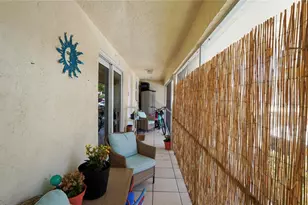 5377 SW 40th Ave, Fort Lauderdale, FL 33314 - Photo 8