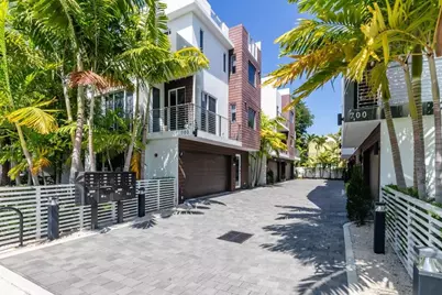 700 NE 14th Avenue #208, Fort Lauderdale, FL 33304 - Photo 2