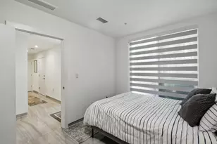 700 NE 14th Ave, Fort Lauderdale, FL 33304 - Photo 44