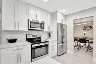 1035 NW 5th Ave, Boca Raton, FL 33432 - Photo 14