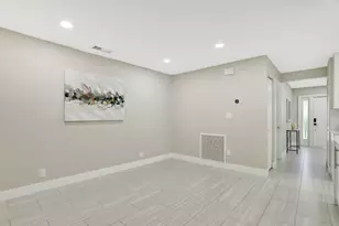 1035 NW 5th Ave, Boca Raton, FL 33432 - Photo 18