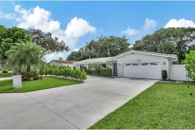 1035 NW 5th Avenue, Boca Raton, FL 33432 - Photo 2