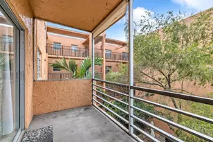 3050 Sunrise Lakes Dr Unit, Sunrise, FL 33322 - Photo 18