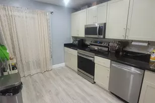 9210 NW 14th St, Hollywood, FL 33024 - Photo 14