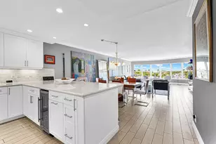 5100 Bayview Dr, Fort Lauderdale, FL 33308 - Photo 8