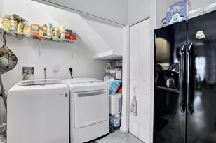 3513 NW 29th Ct, Fort Lauderdale, FL 33311 - Photo 14