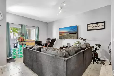 3513 NW 29th Court, Lauderdale Lakes, FL 33311 - Photo 8