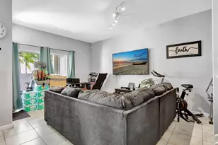 3513 NW 29th Ct, Lauderdale Lakes, FL 33311 - Photo 8