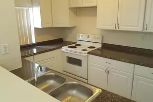 9101 NW 38th Dr, Coral Springs, FL 33065 - Photo 6