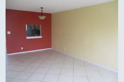 2314 S Cypress Bend Drive #613, Pompano Beach, FL 33069 - Photo 6