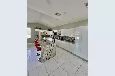 1960 NW 188th Avenue, Miramar, FL 33029 - Photo 12