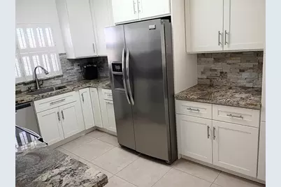 9481 Sunrise Lakes Boulevard #307, Sunrise, FL 33322 - Photo 2