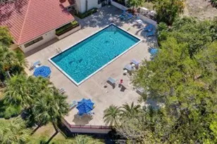 402 Sea Oats Dr, Juno Beach, FL 33408 - Photo 26