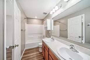 5485 NW Pine Trail Cir, Port Saint Lucie, FL 34983 - Photo 18