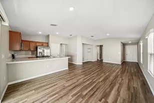 5485 NW Pine Trail Cir, Port Saint Lucie, FL 34983 - Photo 8