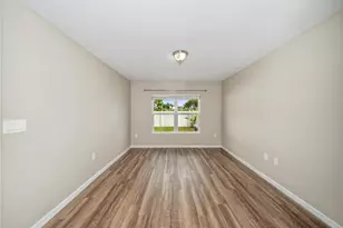 5485 NW Pine Trail Cir, Port Saint Lucie, FL 34983 - Photo 14