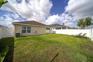 5485 NW Pine Trail Cir, Port Saint Lucie, FL 34983 - Photo 6
