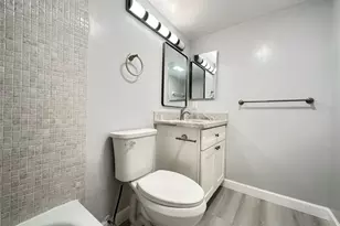 2048 Newport N Unit, Deerfield Beach, FL 33442 - Photo 18