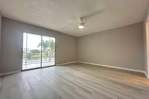 2048 Newport N Unit, Deerfield Beach, FL 33442 - Photo 12