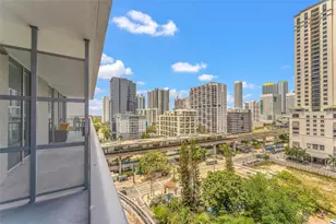 1111 SW 1st Ave, Miami, FL 33130 - Photo 18