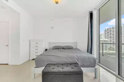 1111 SW 1st Avenue #1224N, Miami, FL 33130 - Photo 12