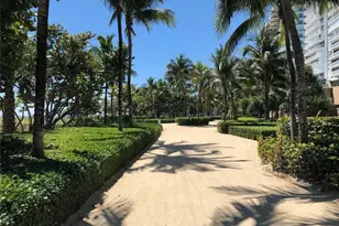 10185 Collins Ave, Bal Harbour, FL 33154 - Photo 36