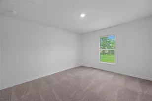 8175 104th Ave, Vero Beach, FL 32967 - Photo 12