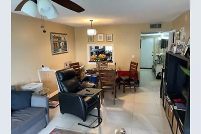 9330 Lagoon Place #406, Davie, FL 33324 - Photo 4