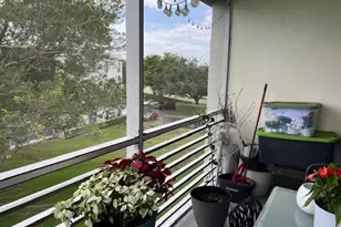 9330 Lagoon Pl, Davie, FL 33324 - Photo 2