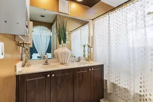 2851 W Prospect Rd Unit, Tamarac, FL 33309 - Photo 24