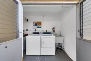 11 SW 4th Ave, Boca Raton, FL 33432 - Photo 36