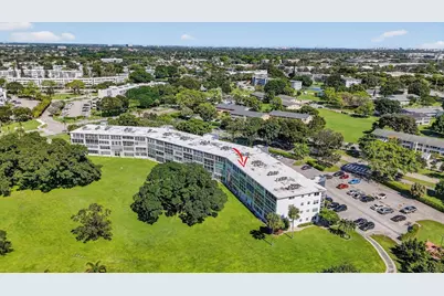 2005 Berkshire A #2005, Deerfield Beach, FL 33442 - Photo 24