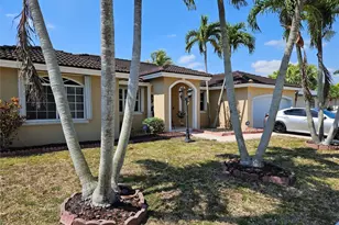 15518 SW 168th Terrace, Miami, FL 33187 - Photo 2