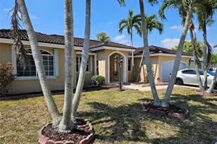 15518 SW 168th Terrace, Miami, FL 33187 - Photo 2