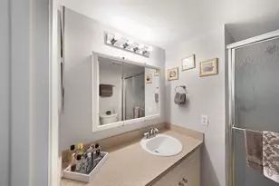 8880 Sunrise Lakes Blvd, Sunrise, FL 33322 - Photo 18