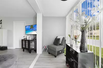 8880 Sunrise Lakes Boulevard #103, Sunrise, FL 33322 - Photo 12